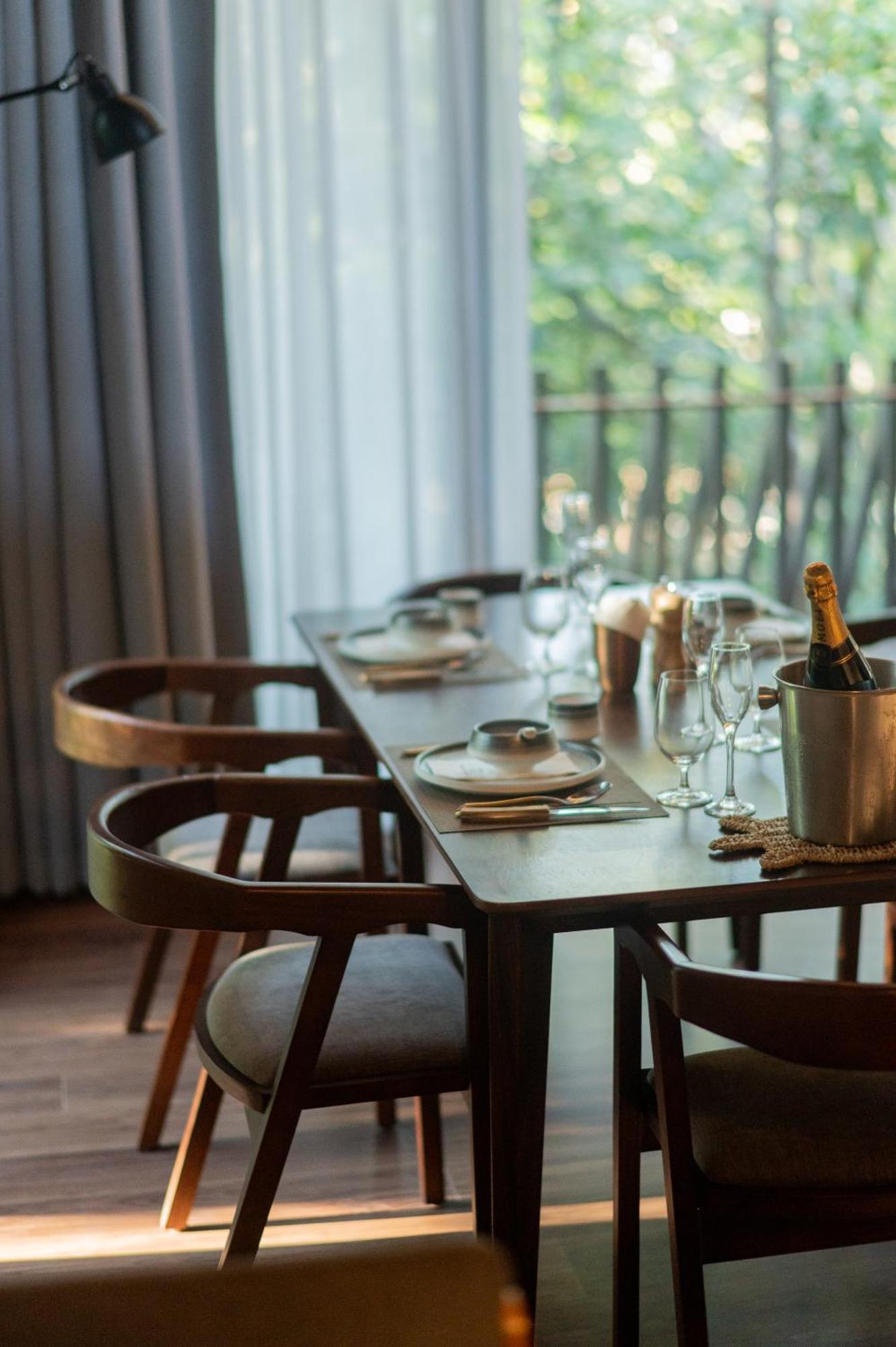 Отель Piece Lio From Japan Managed By H Hospitality Group Эль-Нидо Экстерьер фото